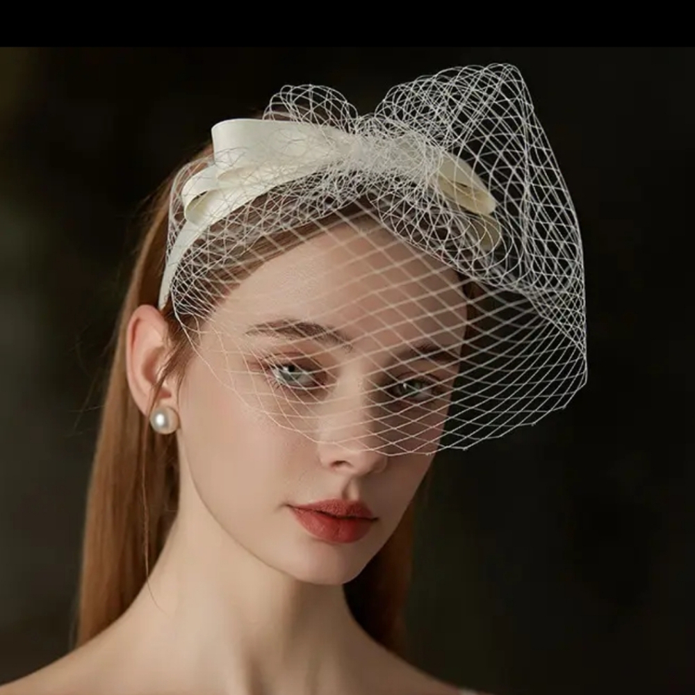 Elegant Creamy White Veil Headband Birdcage Veil
